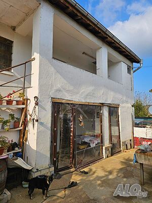 Къща в село Факия