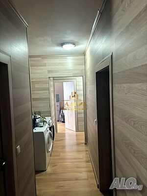 Тристаен апартамент 104 кв.м.