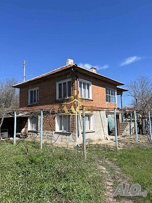 Къща на село