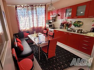 Двустаен апартамент в Бенковски