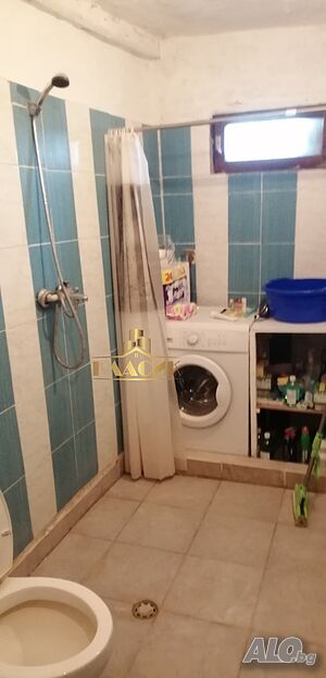 Къща в в китното село Атолово