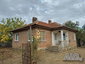 Къща на село