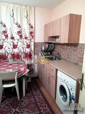 Двустаен апартамент в центъра