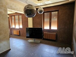 Двустаен, ТОП ЦЕНТЪР, след луксозен ремонт