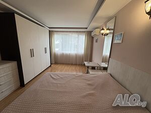 Слъчев и топъл апартамент до Захаро