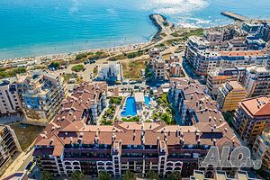 Уютно студио с гледка море Rose Gardens