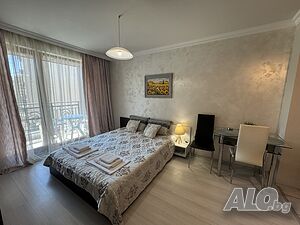 Уютно студио в комплекс ROSE GARDENS