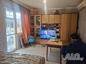 2ст панел с отделна кухня до ул. Гоце Делчев в Пловдив