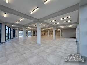 ЕКСКЛУЗИВ! 930 кв.м ПАРТЕРНА зала под наем на Асеновградско шосе