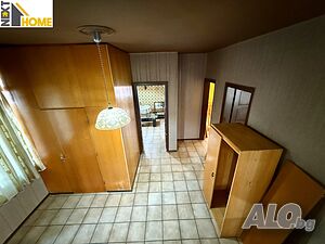 Два етажа от къща със самостоятелен вход в “Старият град”