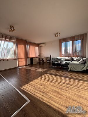 Тристаен апартамент