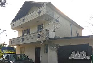 Ниа пропърти Груп продава къща в с. Бата, общ. Поморие.