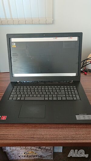 Продавам лаптоп на части Lenovo L340-17API
