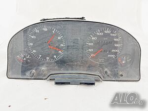 Табло Километраж за Audi 80, 8A0 919 033 CA, 110.008.561/005, 8A0919033CA, 110008561005