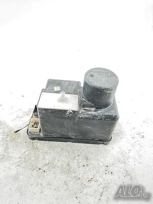 Вакуум Помпа Централно Заключване за Ауди, Audi, HELLA, 4A0 862 257 C, 4A0862257C