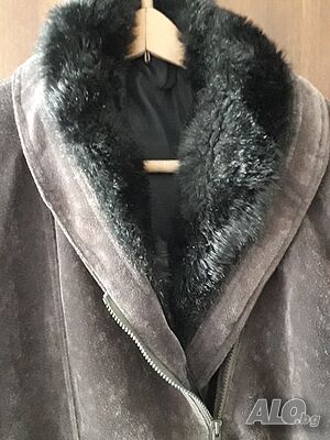 Дамско палто зимно с кожена яка р-р L-XL