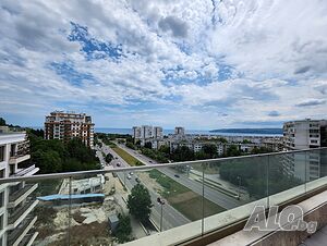 Многостаен с уникална морска панорама и паркомяасто в гараж