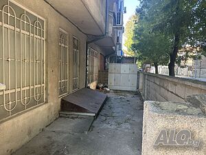 Помещение на центъра за Магазин Бар Офиси или други