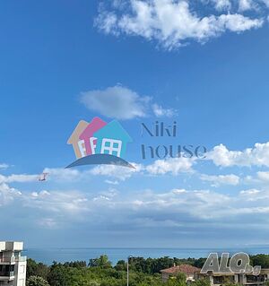 Двустаен апартамент с морска панорама Евксиновград