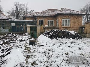 Къща за продажба село Червенци облас Варна