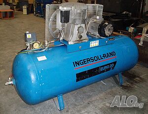 Професионален компресор Ingersoll-Rand - 300 л, 12 бара, 5 kW, 380 V