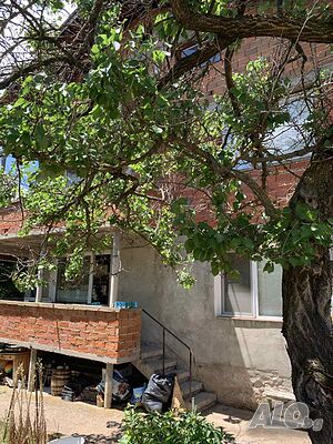Продава къща в село Горна Гращица.