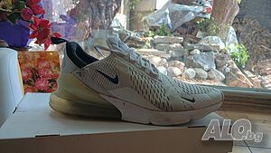 Обувки Nike: Nike Air Max 270 и Nike Downshifter 7 Gs черен