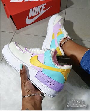 Дамски Маратонки Nike Air