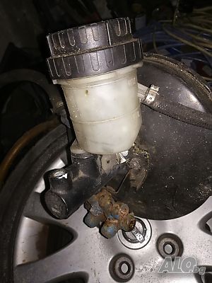 Спирачна помпа за volvo s40/v40 2000kc 1998г