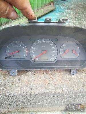 Табло за volvo v40