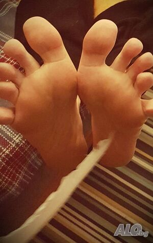 Фетиш гъделичкане,tickling feet