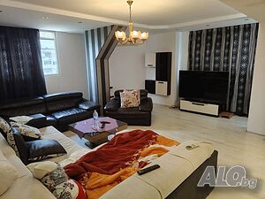 Продавам апартамент в гр Варна