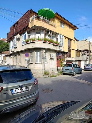 Продавам Голям Имот в гр Варна за 3 семейства
