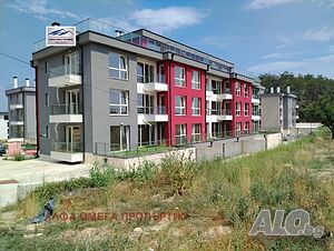 Продавам 2 апартамента в гр Варна кв Виница