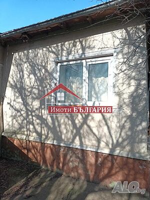 Къща на един етаж в с. Раковски, общ. Каварна
