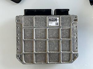моторен компютър Toyota Yaris 1.3vvti 2005-2010г. #050S.