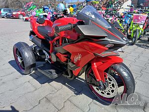 KAWASAKI акумулаторен мотор NINJA червен