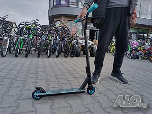 MAKANI Детска тротинетка stunt GORD син