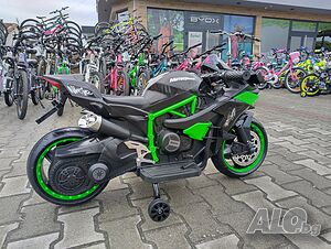 KAWASAKI акумулаторен мотор NINJA DUO черен