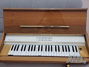 Ретро музикален инструмент Hohner ORGANA 30 / Органи / пиано