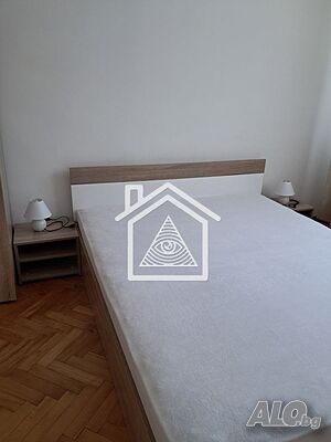 Уютен 2-стаен апартамент Център, Пловдив 70кв.м.