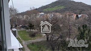 🏡 **Отдава се под наем просторен 3-стаен апартамент в района на Младежки хълм, гр. Пловдив** 🌳✨