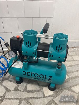 Тих (70 DB) компресор за вътрешно ползване 9L / 8 bar