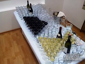Лукс чаши под наем, организиране на партита от НОВА Кетъринг