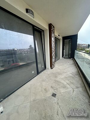 Просторен тристаен в новопостроен блок с Акт 16