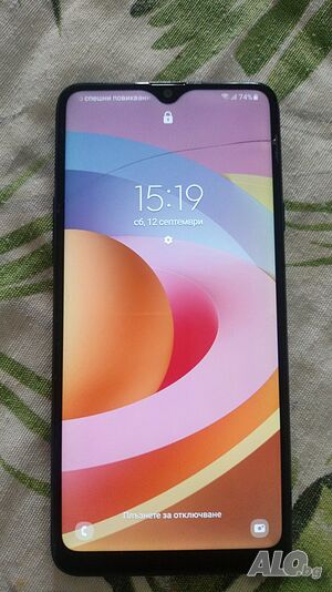 продавам Samsung A20 S