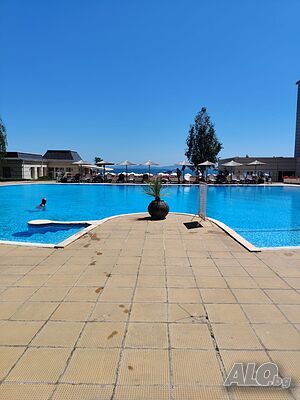 НАЕМ Апартамент на първа линия в Festa Pomorie Resort