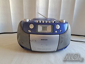 Радио със CD плейър Universum CTR-1022.