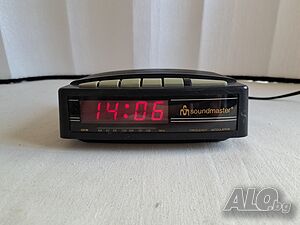 Радио часовник Soundmaster UR-106.