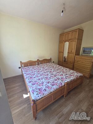 Тристаен апартамент за продажба в кв. Еленово, гр. Благоевград